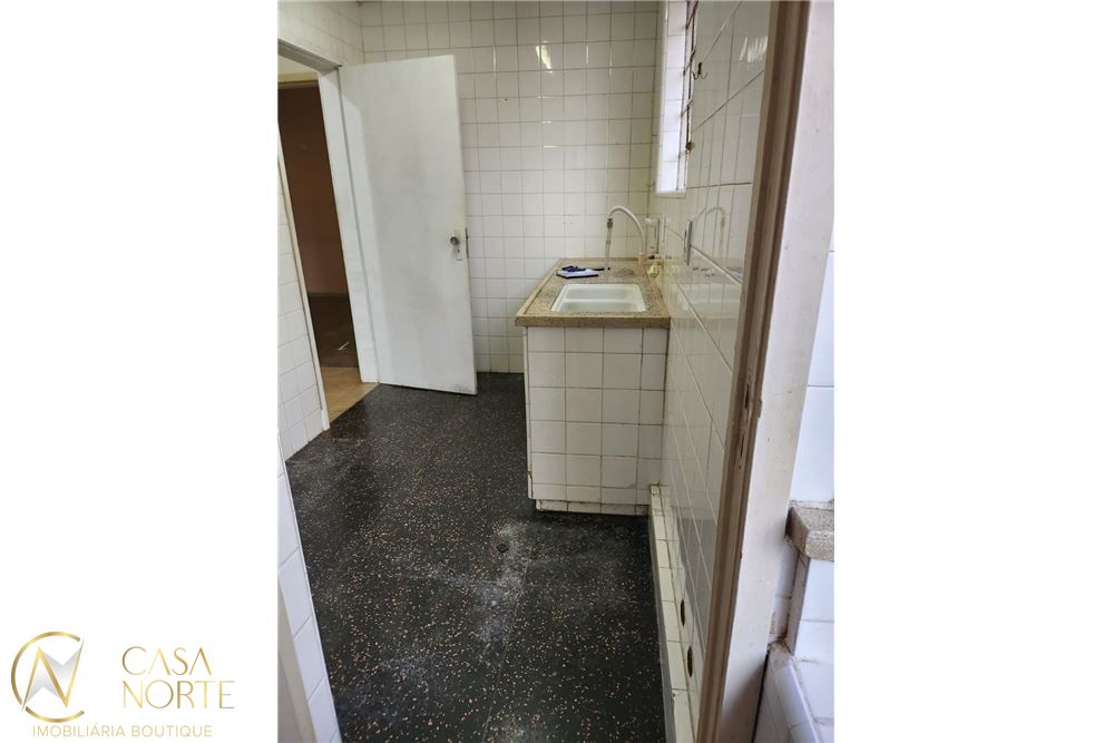 Apartamento à venda com 2 quartos, 76m², Coronel Jenuino no bairro Centro Histórico em Porto Alegre