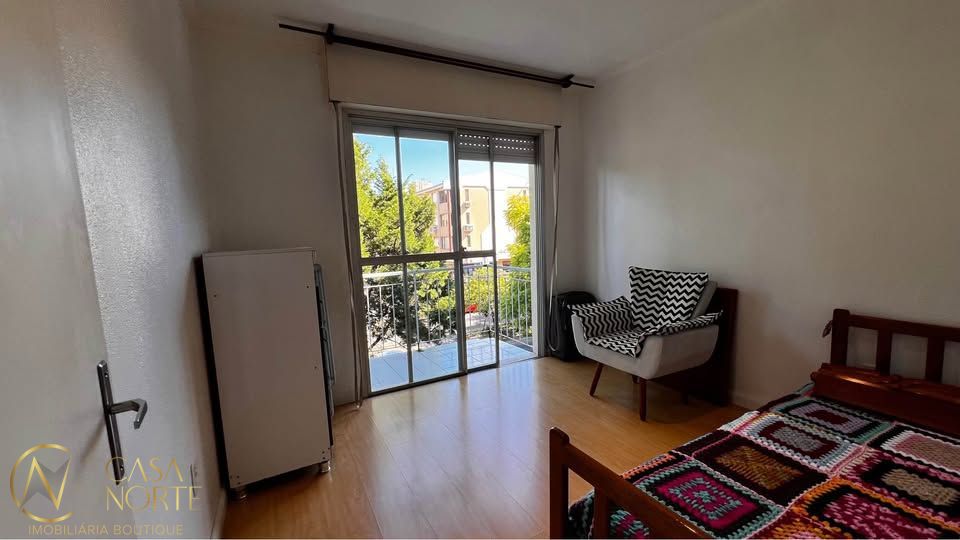 Apartamento à venda com 2 quartos, 68m², 1 vaga, Avenida Engenheiro Francisco Rodolfo Simch no bairro Sarandi em Porto Alegre