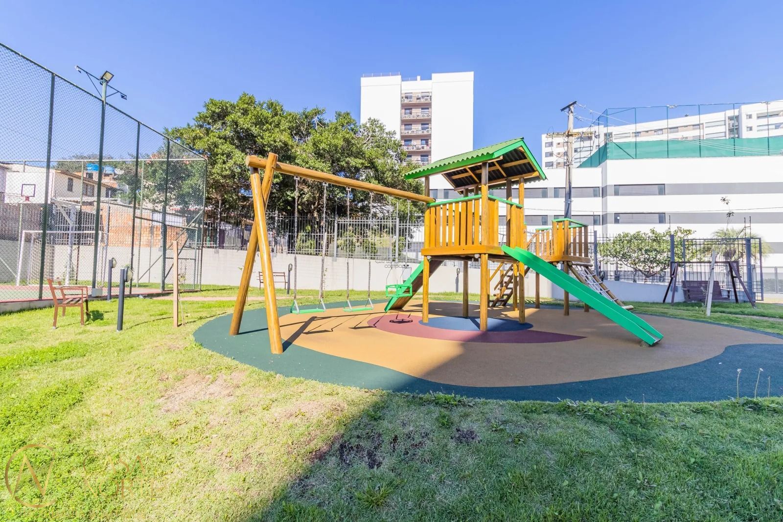 Apartamento Garden à venda com 3 quartos, 107m², 1 suíte, 1 vaga, Avenida Doutor Nilo Peçanha no bairro Chácara das Pedras em Porto Alegre