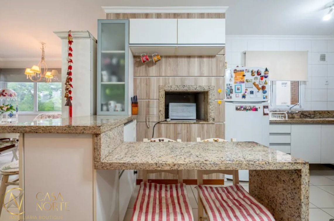 Apartamento à venda com 2 quartos, 81m², 1 suíte, 2 vagas, Rua Silva Jardim no bairro Auxiliadora em Porto Alegre