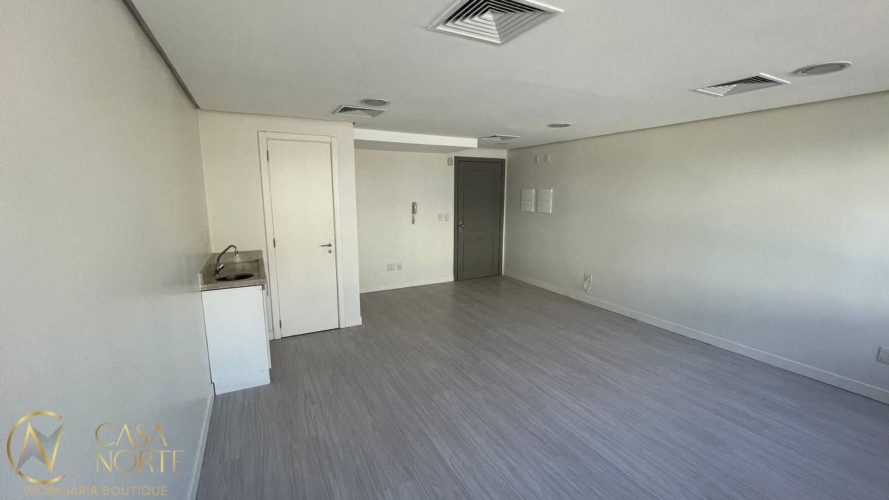 Sala Comercial à venda com 1 quarto, 29m², 1 vaga, Rua Washington Luiz no bairro Centro Histórico em Porto Alegre