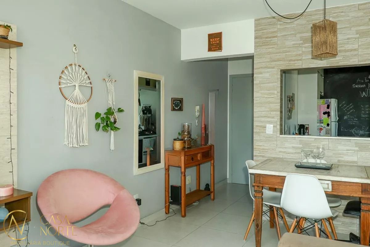 Apartamento à venda com 2 quartos, 65m², 1 vaga, Avenida Antônio de Carvalho no bairro Jardim Carvalho em Porto Alegre