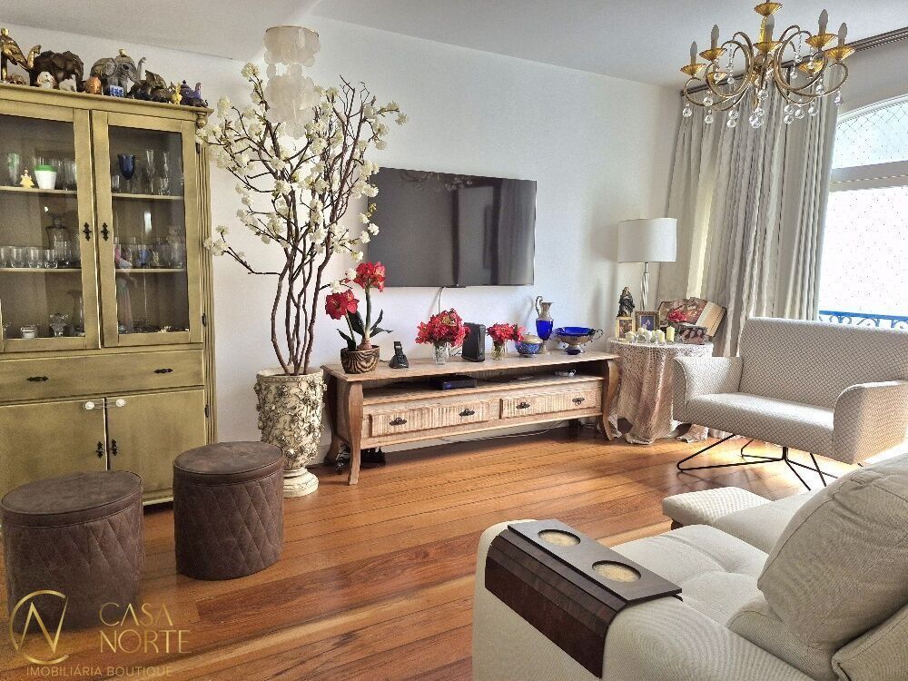 Apartamento à venda com 3 quartos, 106m², 1 suíte, 1 vaga, Rua Anita Garibaldi no bairro Mont Serrat em Porto Alegre