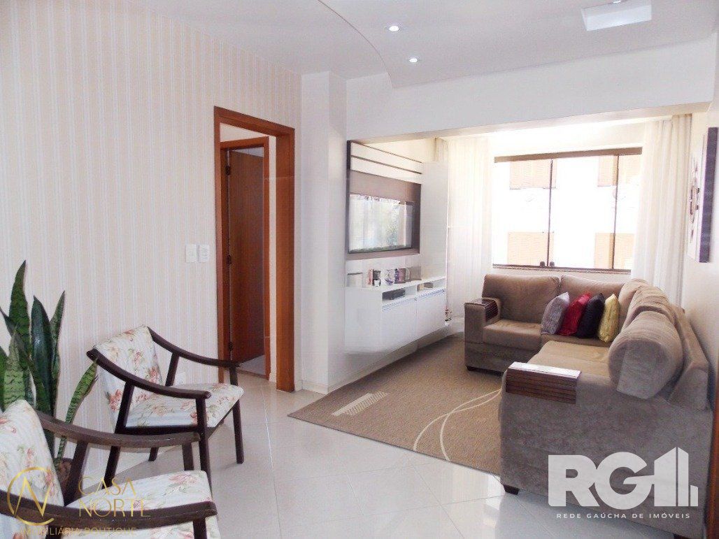 Cobertura à venda com 3 quartos, 159m², 1 suíte, 2 vagas, Rua Jalmar Azambuja Diniz no bairro Jardim Itu em Porto Alegre