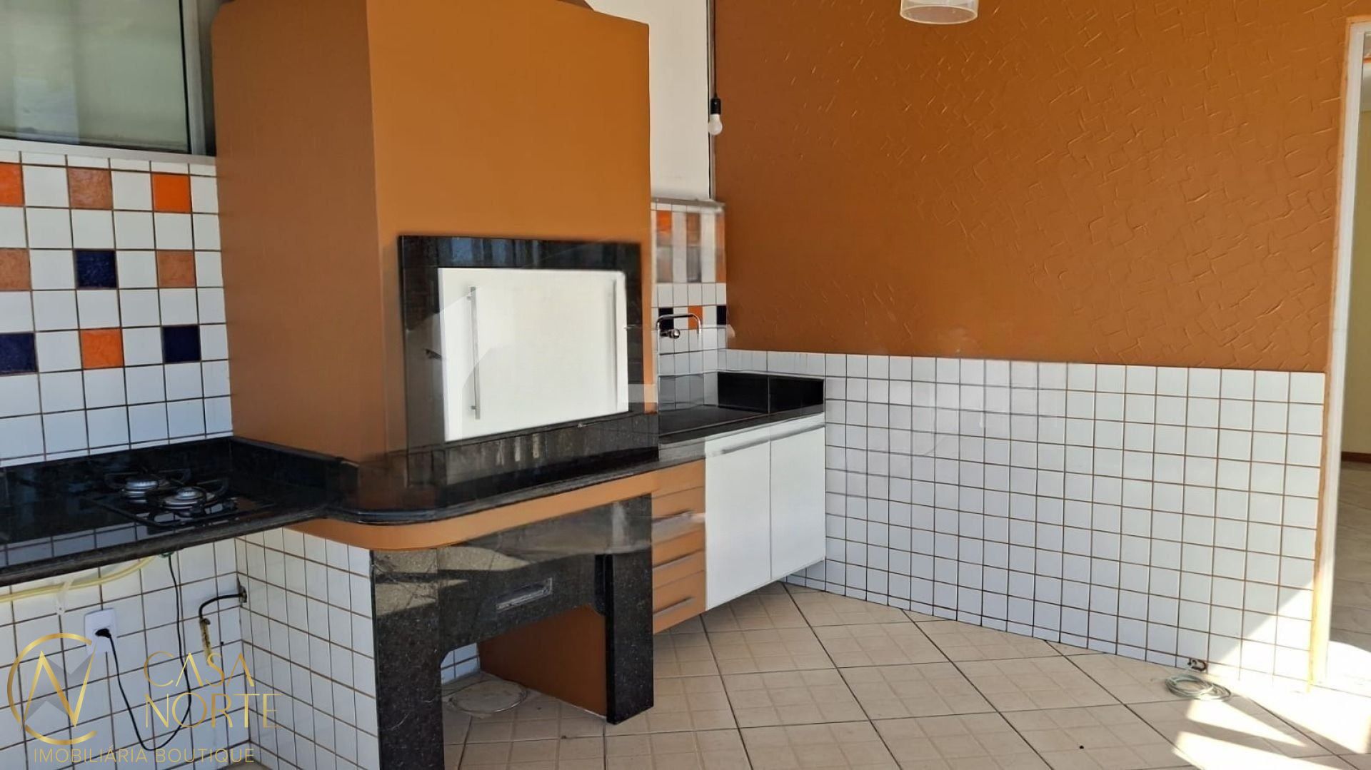 Cobertura à venda com 3 quartos, 185m², 1 suíte, 2 vagas, Avenida João Xxiii no bairro São Sebastião em Porto Alegre