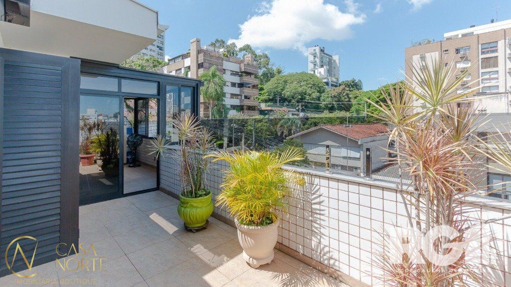 Cobertura à venda com 3 quartos, 179m², 2 suítes, 2 vagas, Rua Eudoro Berlink no bairro Auxiliadora em Porto Alegre