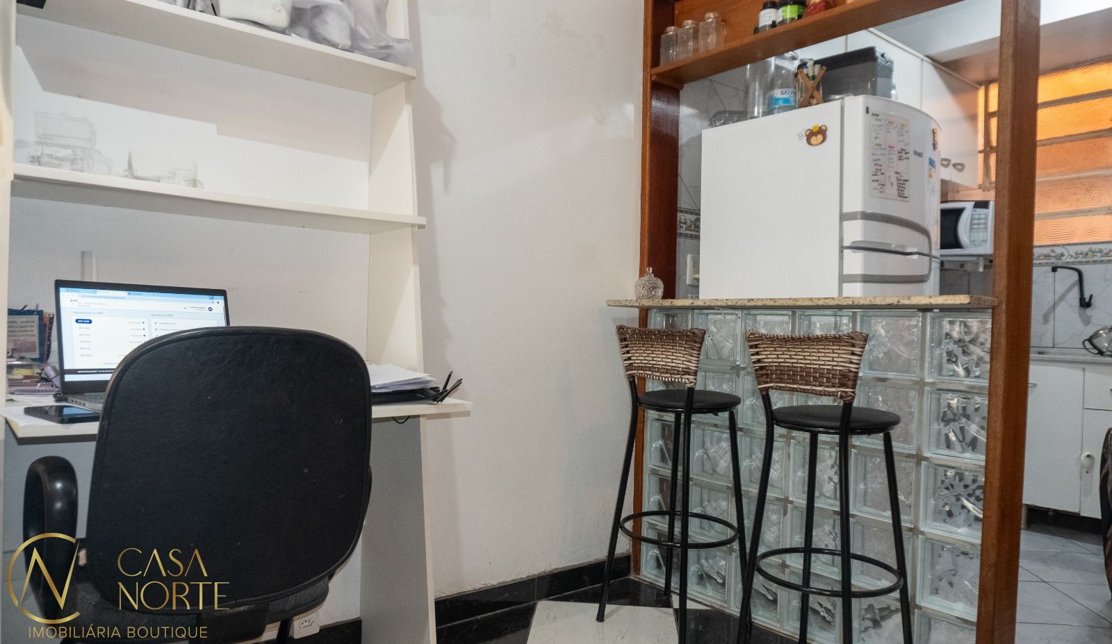 Apartamento à venda com 1 quarto, 36m², Rua Leopoldo de Freitas no bairro Passo da Areia em Porto Alegre