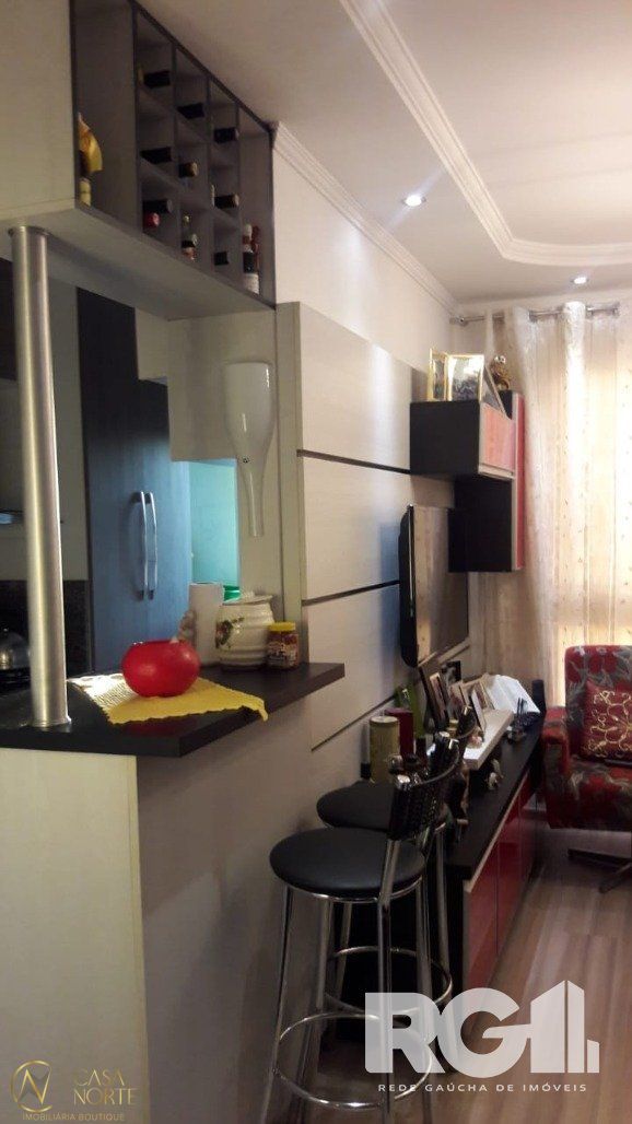 Apartamento à venda com 2 quartos, 48m², 1 vaga, Rua Tenente Ary Tarrago no bairro Jardim Itu em Porto Alegre