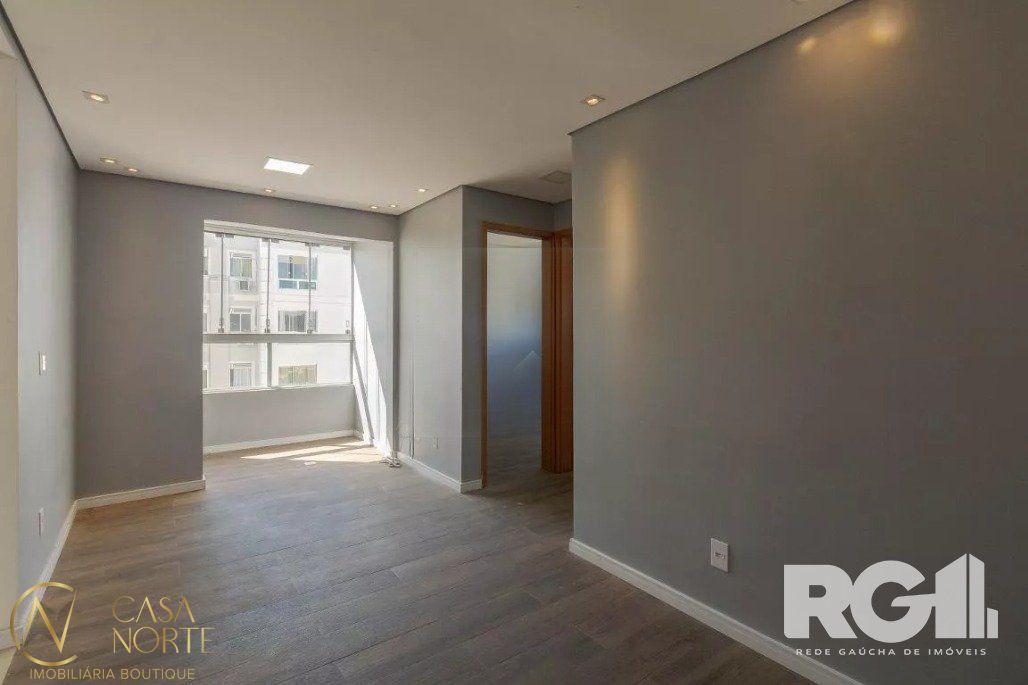 Apartamento à venda com 2 quartos, 47m², 1 vaga, Avenida Protásio Alves no bairro Morro Santana em Porto Alegre