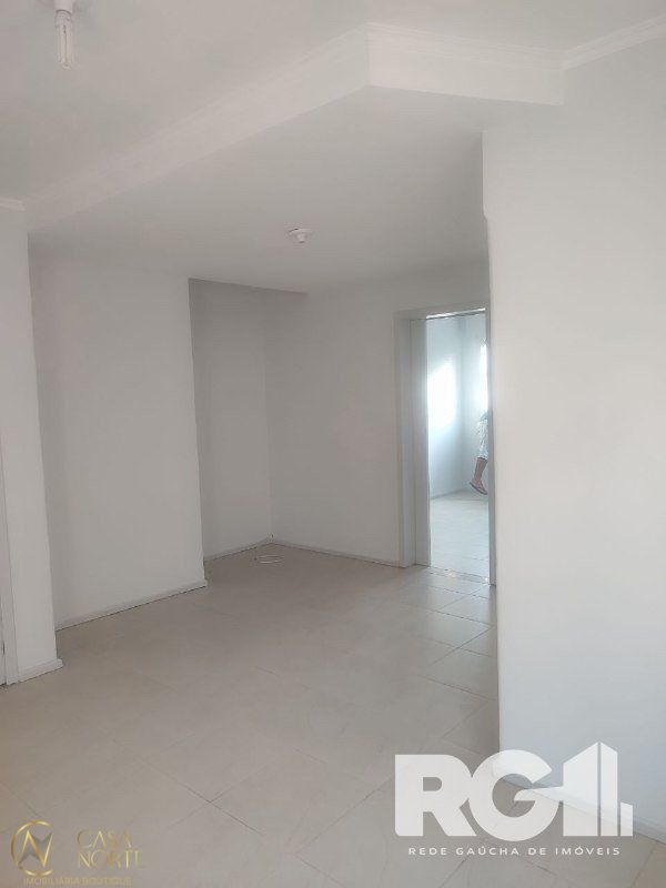 Apartamento à venda com 2 quartos, 55m², 1 vaga, Rua Carlos Estevão no bairro Jardim Leopoldina em Porto Alegre