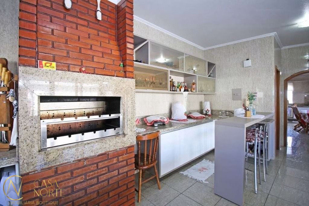 Cobertura à venda com 5 quartos, 252m², 2 vagas, Avenida do Forte no bairro Cristo Redentor em Porto Alegre