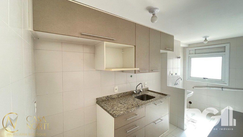 Apartamento à venda com 2 quartos, 62m², 1 suíte, 1 vaga, Avenida Benno Mentz no bairro Vila Ipiranga em Porto Alegre