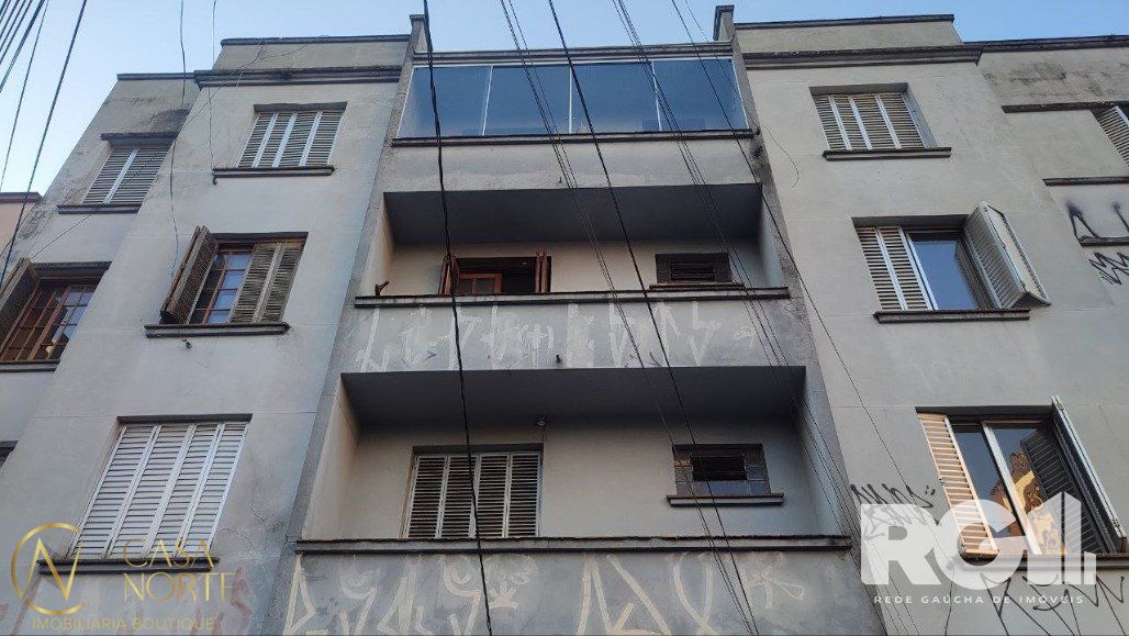 Apartamento à venda com 3 quartos, 65m², Rua Vinte e Quatro de Outubro no bairro Moinhos de Vento em Porto Alegre