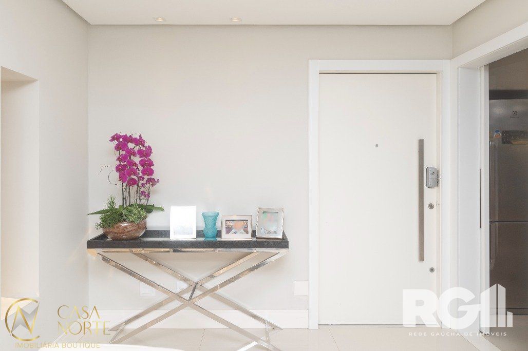 Apartamento à venda com 2 quartos, 101m², 1 suíte, 1 vaga, Avenida Panamericana no bairro Jardim Lindóia em Porto Alegre