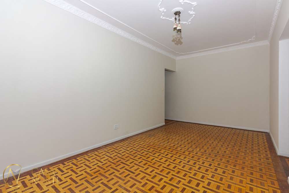 Apartamento à venda com 3 quartos, 99m², 1 vaga, Adriano Ribeiro no bairro Menino Deus em Porto Alegre
