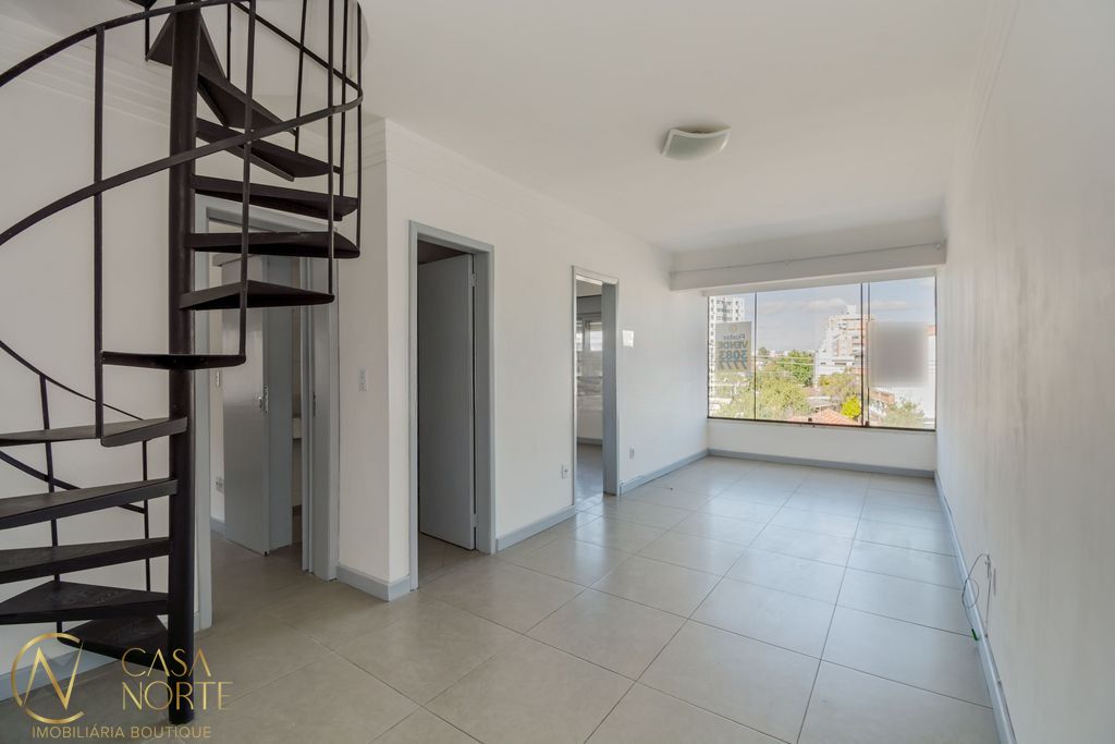 Cobertura à venda com 3 quartos, 134m², 2 suítes, 1 vaga, Avenida Baltazar de Oliveira Garcia no bairro São Sebastião em Porto Alegre