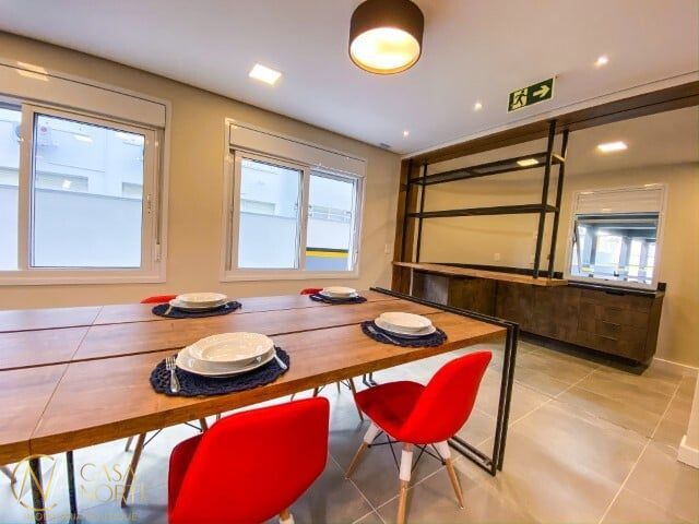 Apartamento à venda com 2 quartos, 61m², 1 suíte, 1 vaga, Coronel André Belo no bairro Menino Deus em Porto Alegre
