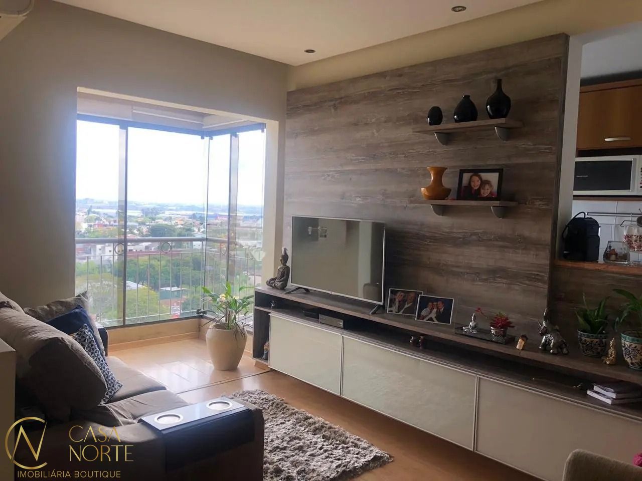 Apartamento à venda com 2 quartos, 56m², 1 vaga, Rua Lindolfo Henke no bairro Sarandi em Porto Alegre