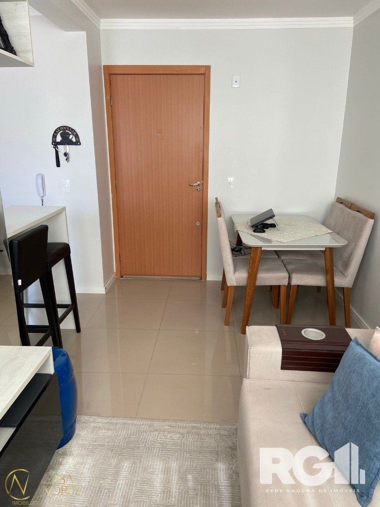 Apartamento à venda com 2 quartos, 43m², 1 vaga, Travessa Esporte Clube Cruzeiro no bairro Morro Santana em Porto Alegre