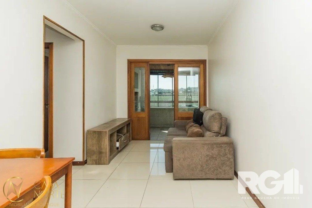 Apartamento à venda com 2 quartos, 65m², 2 vagas, Rua Doutor Ernesto Ludwig no bairro Chácara das Pedras em Porto Alegre