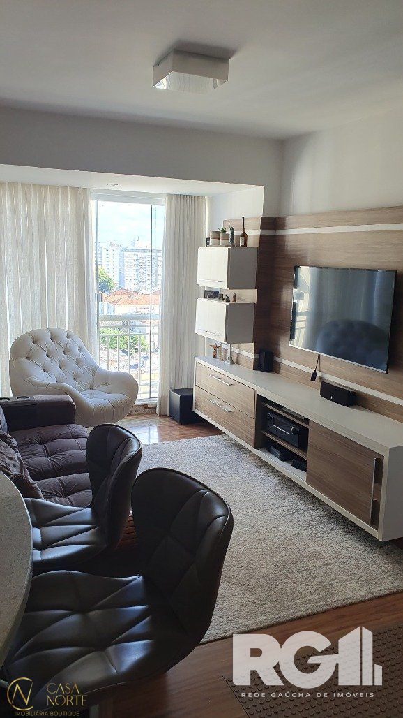 Apartamento à venda com 3 quartos, 74m², 1 suíte, 2 vagas, Avenida Benno Mentz no bairro Vila Ipiranga em Porto Alegre