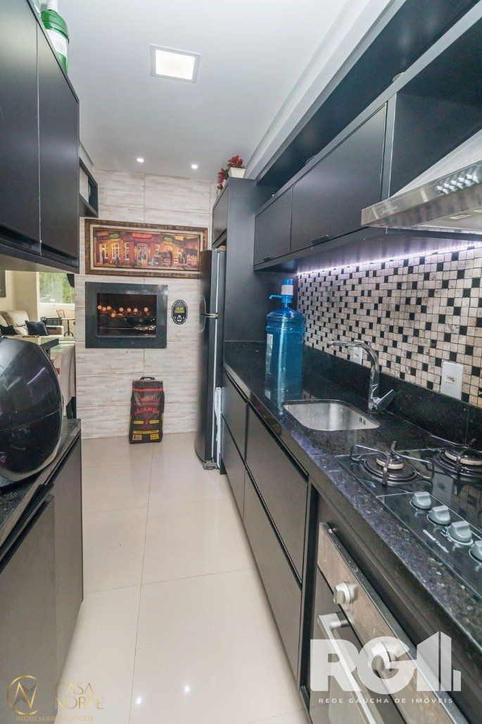 Apartamento à venda com 2 quartos, 56m², 1 suíte, 1 vaga, Beco Souza Costa no bairro Morro Santana em Porto Alegre