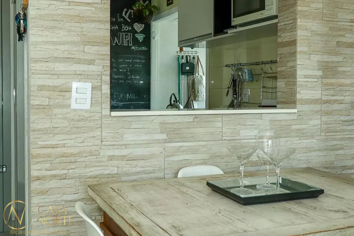 Apartamento à venda com 2 quartos, 65m², 1 vaga, Avenida Antônio de Carvalho no bairro Jardim Carvalho em Porto Alegre