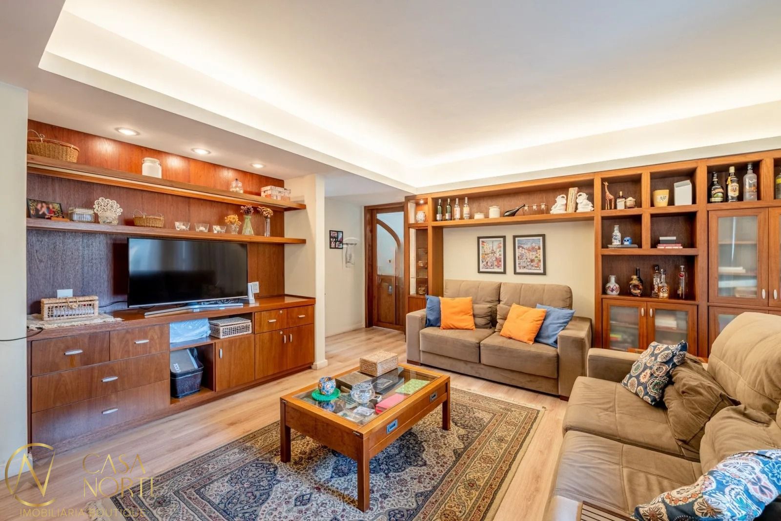 Apartamento Garden à venda com 4 quartos, 303m², 1 suíte, 2 vagas, Rua André Puente no bairro Moinhos de Vento em Porto Alegre