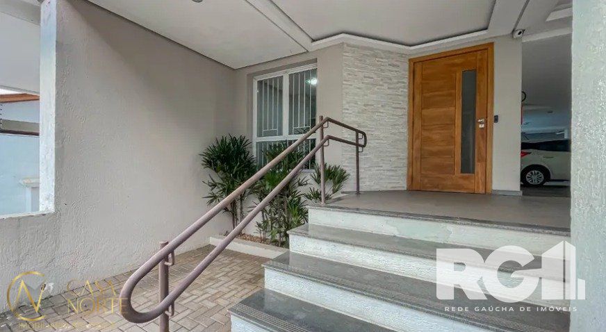Apartamento à venda com 2 quartos, 70m², 1 suíte, 1 vaga, Rua Jaú no bairro Cristo Redentor em Porto Alegre