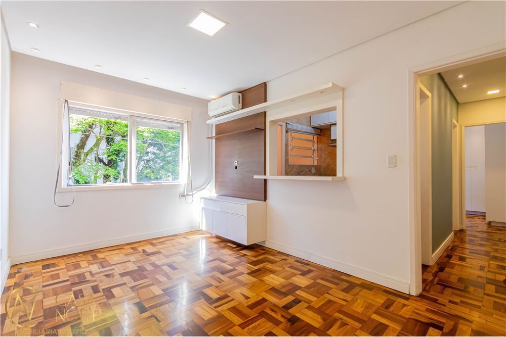 Apartamento à venda com 1 quarto, 42m², 1 vaga, Rafael Saadi no bairro Menino Deus em Porto Alegre