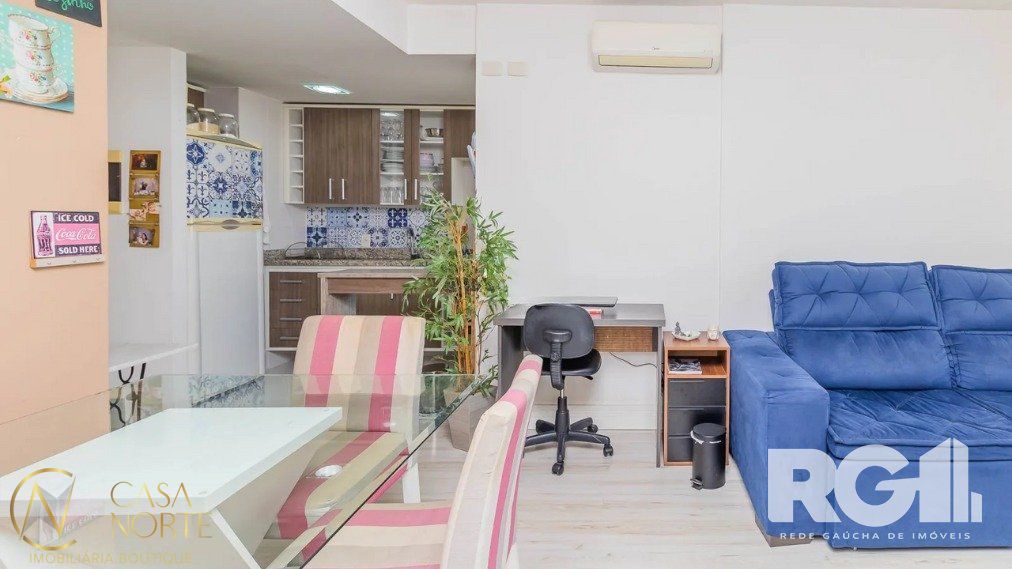 Apartamento à venda com 2 quartos, 60m², 1 suíte, 2 vagas, Rua Limoeiro no bairro Cristo Redentor em Porto Alegre