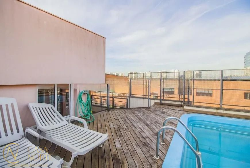 Cobertura à venda com 3 quartos, 200m², 1 suíte, 2 vagas, Avenida João Wallig no bairro Jardim Europa em Porto Alegre