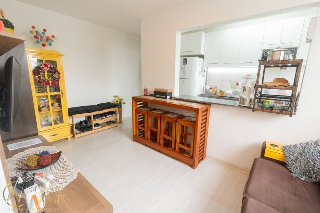 Apartamento à venda com 3 quartos, 59m², 1 suíte, 1 vaga, Engenheiro Sadi Castro no bairro Sarandi em Porto Alegre