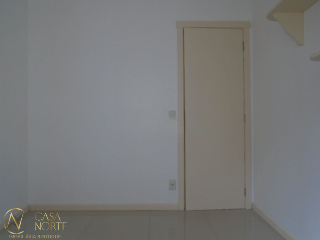 Apartamento à venda com 3 quartos, 68m², 1 suíte, 1 vaga, Avenida Dom Cláudio José Gonçalves Ponce de Leão no bairro Vila Ipiranga em Porto Alegre