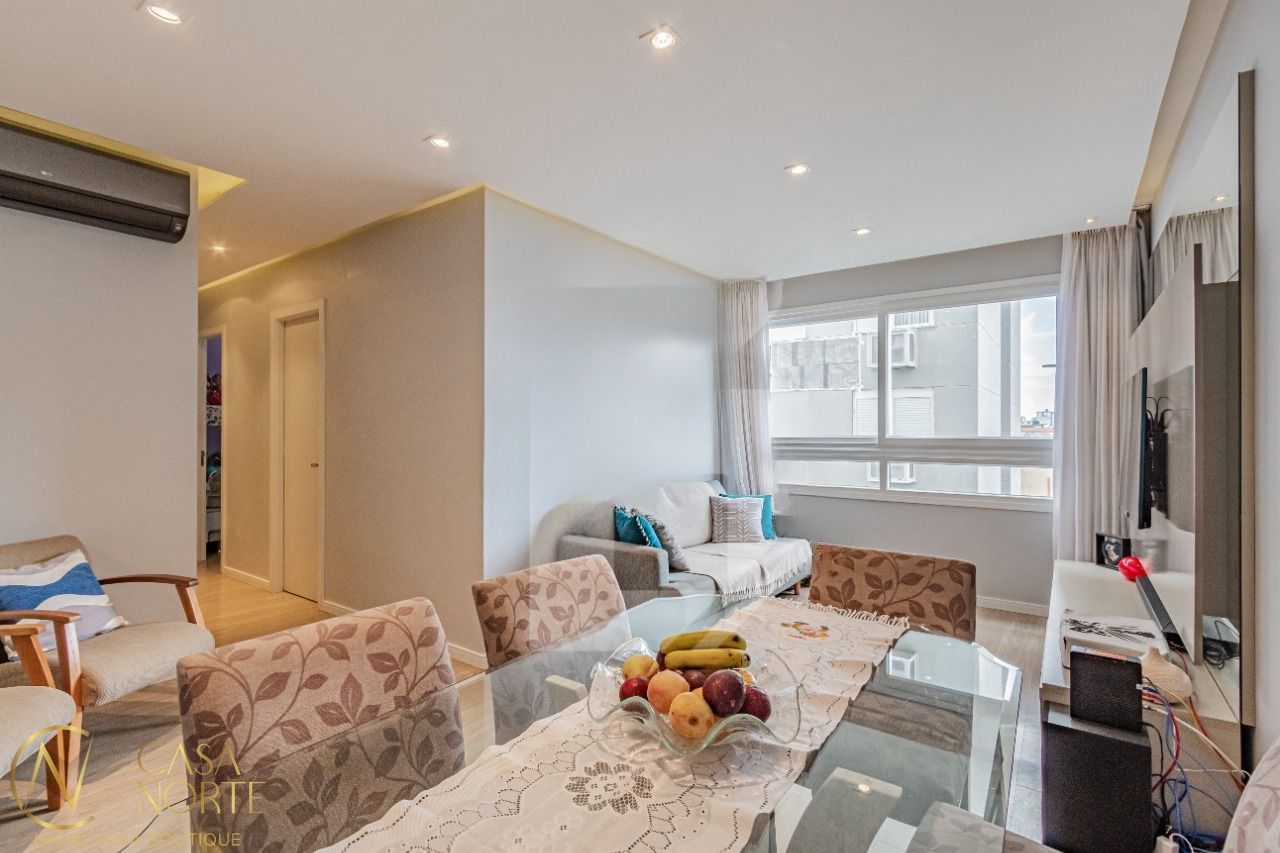 Apartamento à venda com 3 quartos, 81m², 1 suíte, 2 vagas, Travessa Jaguarão no bairro São João em Porto Alegre