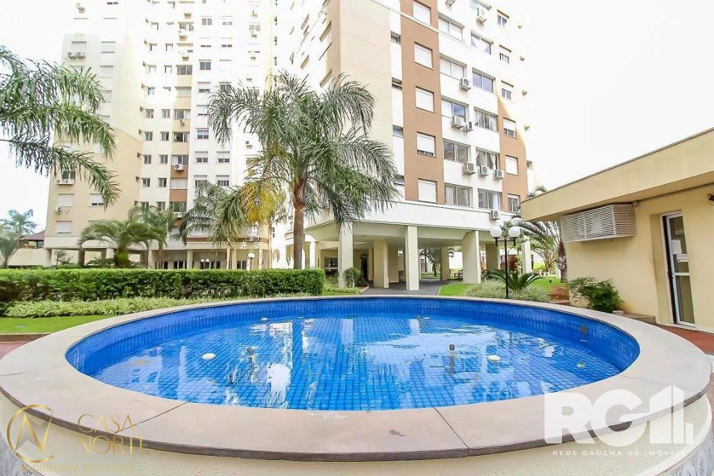Apartamento à venda com 3 quartos, 65m², 1 suíte, 1 vaga, Avenida Dom Cláudio José Gonçalves Ponce de Leão no bairro Vila Ipiranga em Porto Alegre