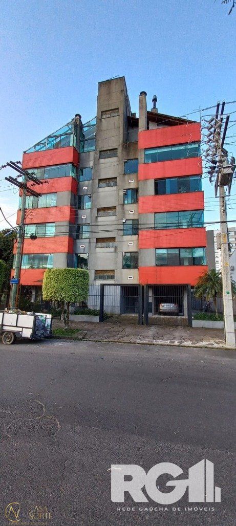 Apartamento à venda com 3 quartos, 108m², 1 suíte, 1 vaga, Avenida Karl Iwers no bairro Jardim Planalto em Porto Alegre