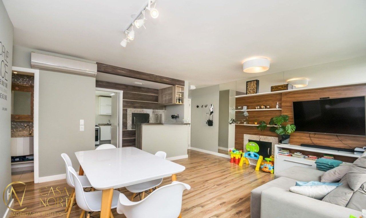 Apartamento à venda com 3 quartos, 106m², 1 suíte, 2 vagas, Rua Jari no bairro Passo da Areia em Porto Alegre