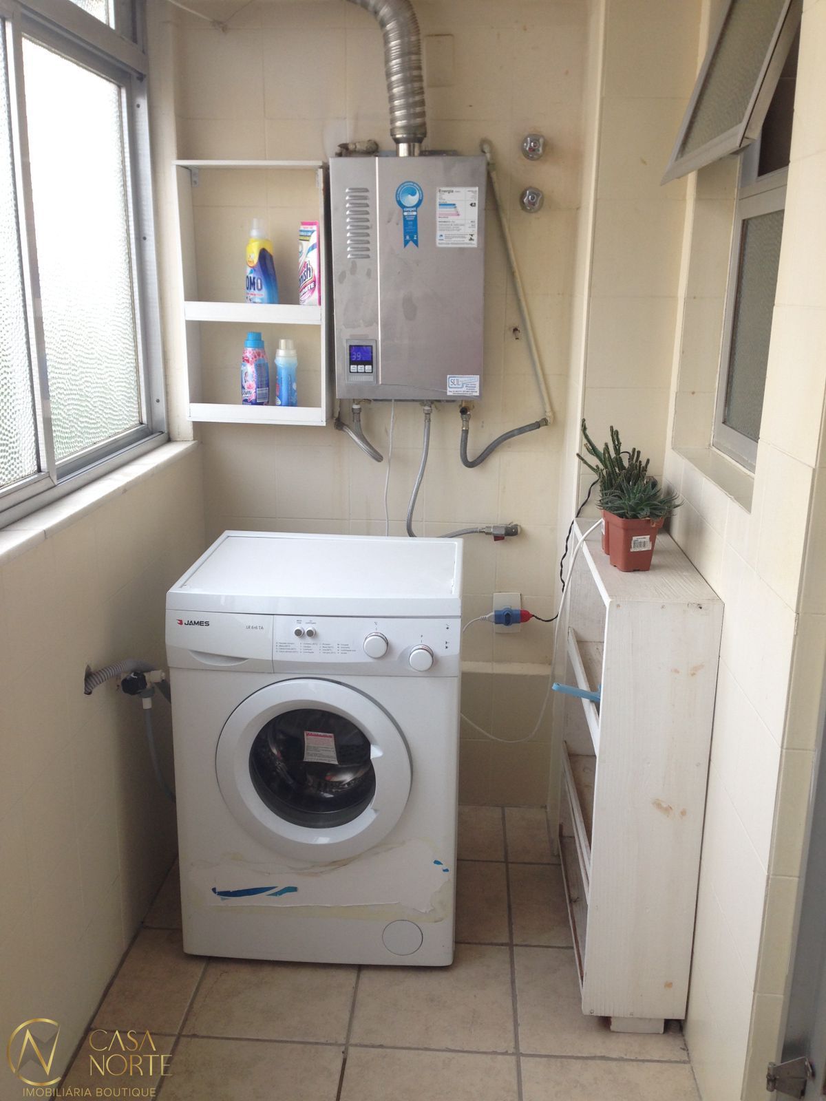 Apartamento à venda com 3 quartos, 89m², 1 suíte, 1 vaga, Rua Vicente da Fontoura no bairro Rio Branco em Porto Alegre