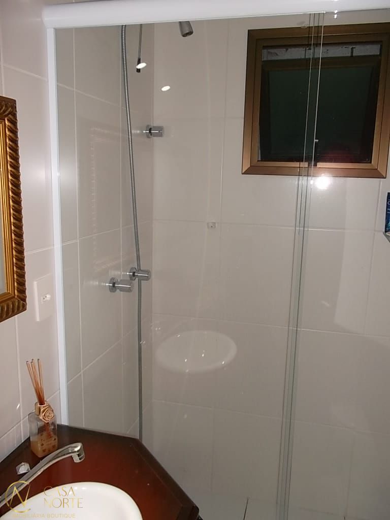 Apartamento à venda com 2 quartos, 81m², 1 suíte, 1 vaga, Rua Irene Capponi Santiago no bairro Cristo Redentor em Porto Alegre