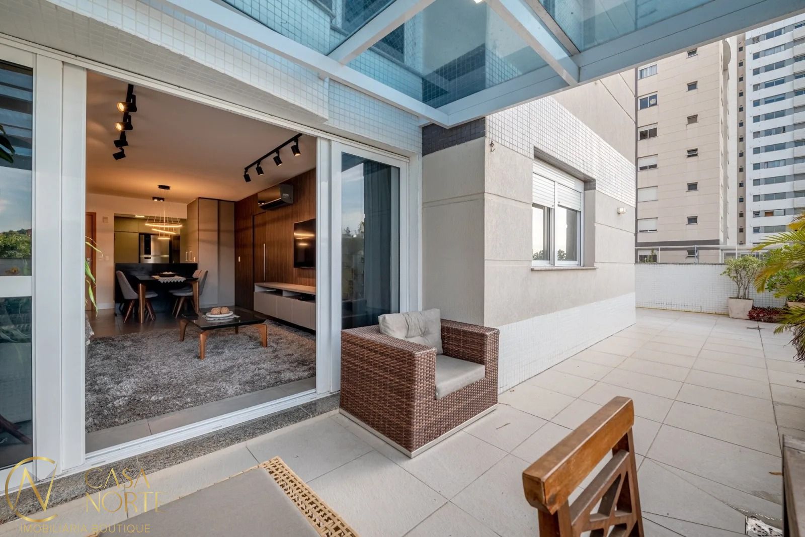 Apartamento Garden à venda com 3 quartos, 178m², 1 suíte, 2 vagas, Avenida Doutor Nilo Peçanha no bairro Chácara das Pedras em Porto Alegre