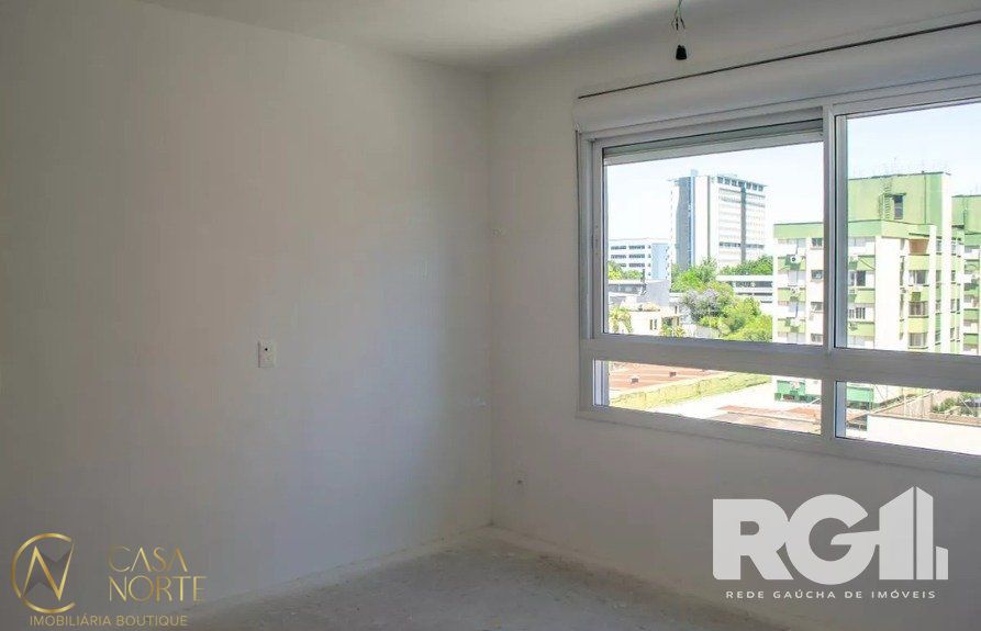 Loft à venda com 1 quarto, 27m², 1 vaga, Avenida dos Cubanos no bairro Partenon em Porto Alegre