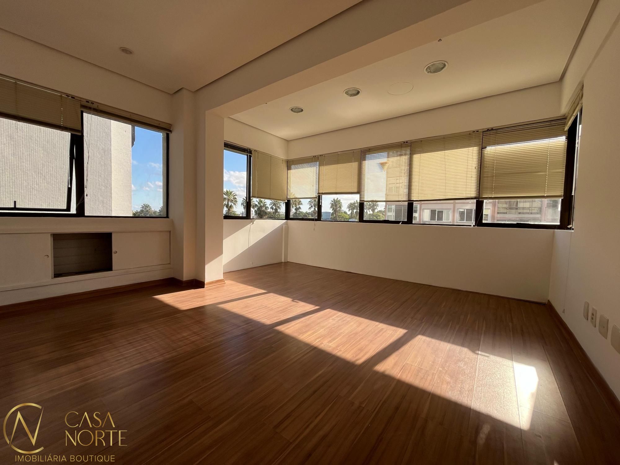 Sala Comercial à venda com 1 quarto, 35m², 1 vaga, Rua General João Telles no bairro Bom Fim em Porto Alegre