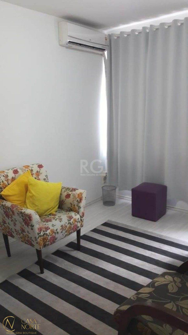 Sala Comercial à venda , 29m², Rua Tupi no bairro Passo da Areia em Porto Alegre