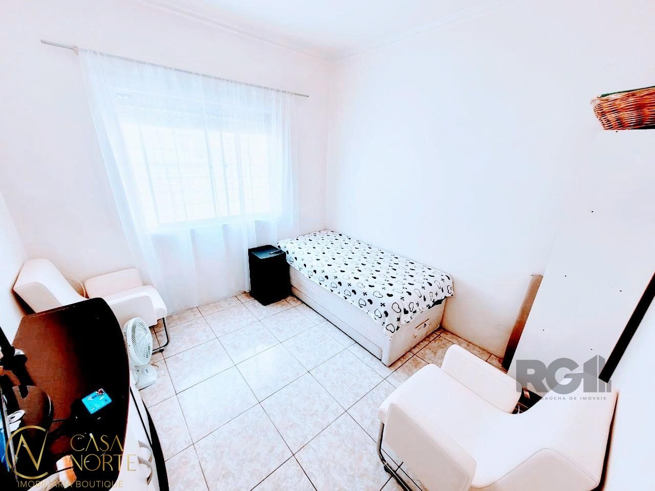 Apartamento à venda com 2 quartos, 106m², 1 vaga, Avenida Florianópolis no bairro Azenha em Porto Alegre