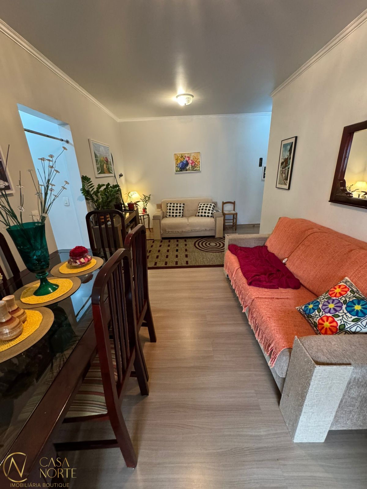 Apartamento à venda com 2 quartos, 72m², 1 vaga, General Bento Martins no bairro Centro Histórico em Porto Alegre