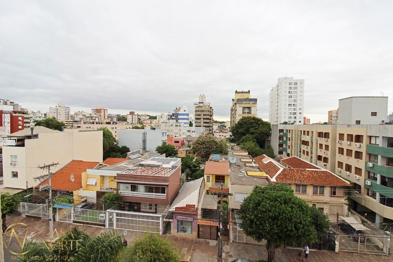 Apartamento à venda com 3 quartos, 96m², 1 suíte, 1 vaga, Rua São Manoel no bairro Rio Branco em Porto Alegre