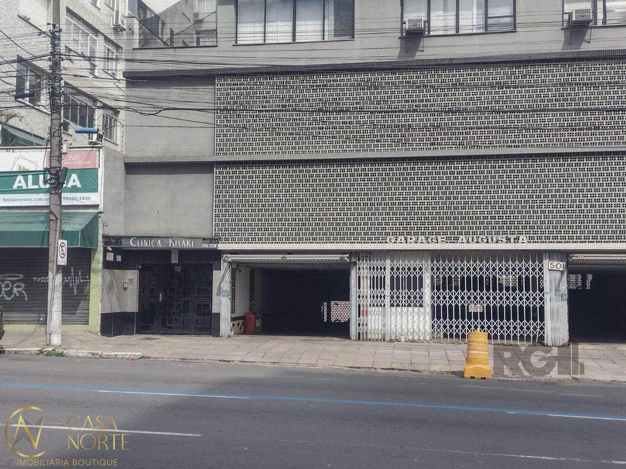 Box à venda , 12m², 1 vaga, Avenida Independência no bairro Independência em Porto Alegre