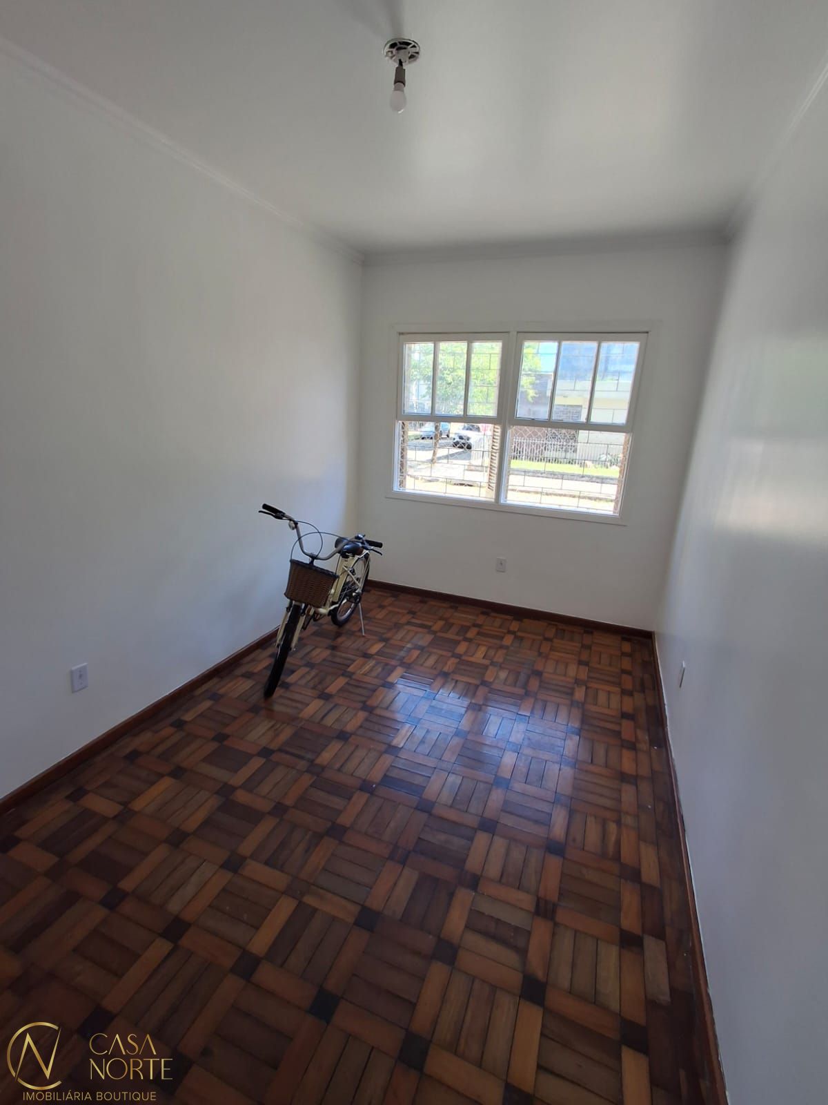 Apartamento à venda com 2 quartos, 58m², Rua Hugo Ribeiro no bairro Menino Deus em Porto Alegre