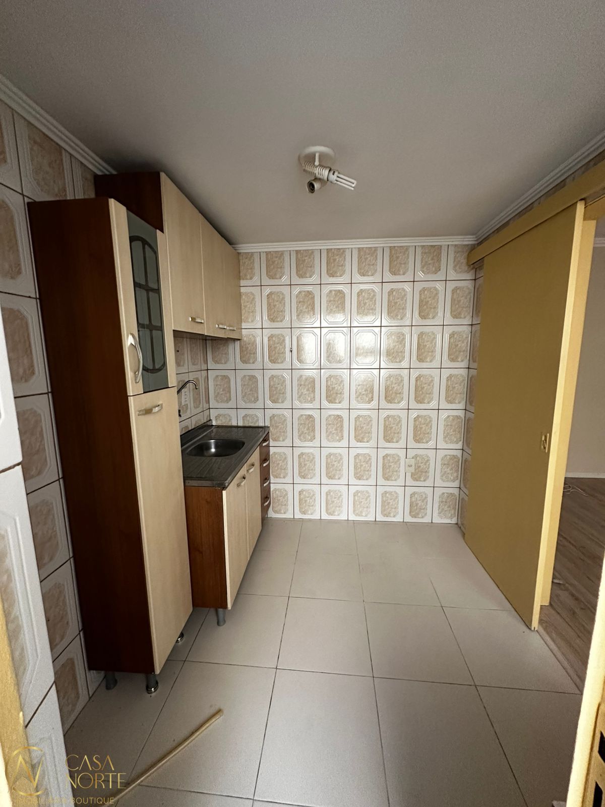 Apartamento à venda com 2 quartos, 54m², 1 vaga, Rua Gastão Haslocher Mazeron no bairro Menino Deus em Porto Alegre